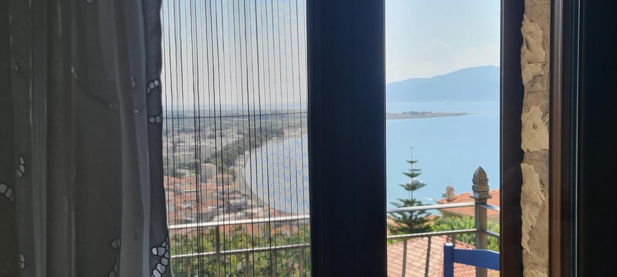 View By The Castle Nafpaktos Villa Exterior foto